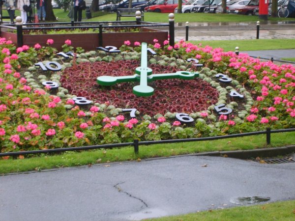 image 00-01-brighton-clock-jpg